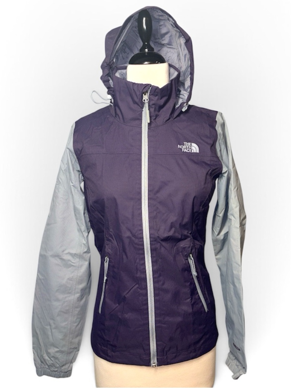 The North Face Women's resolve plus jacket womens size XS
